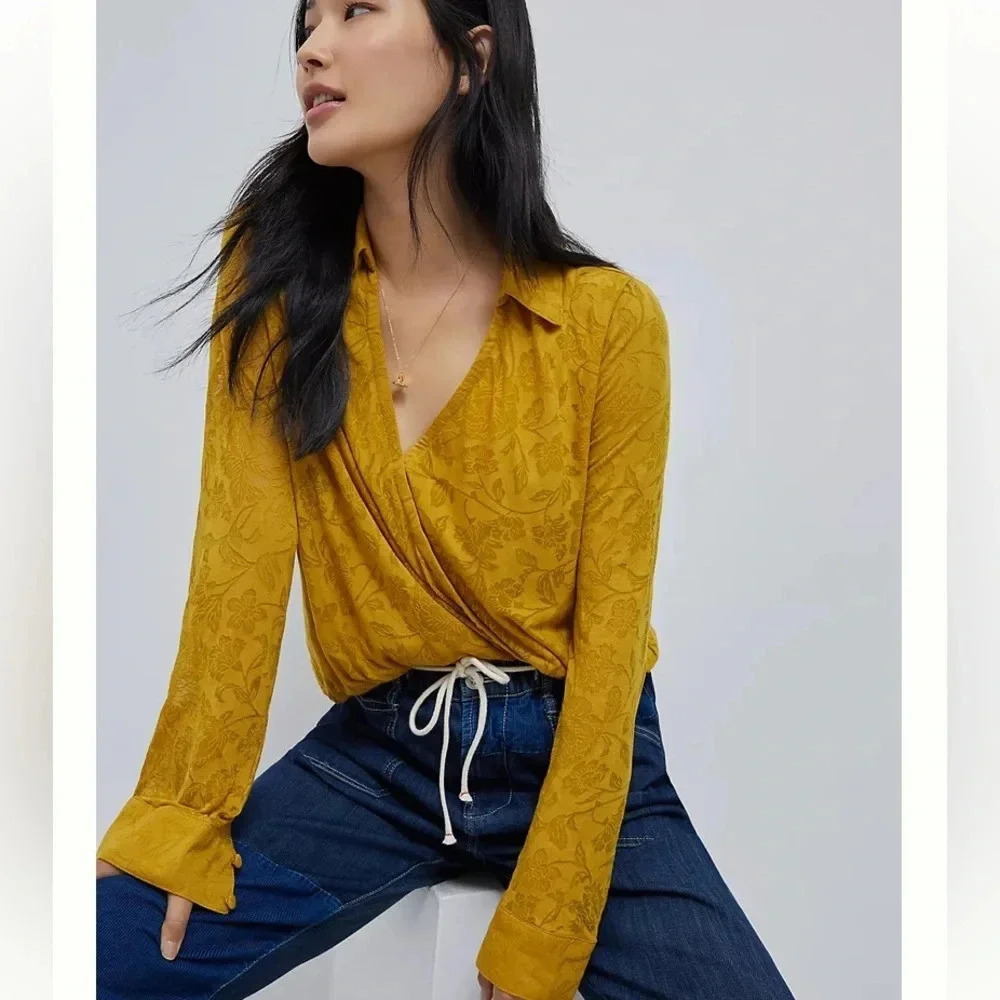 Maeve by Anthropologie Lydia Floral Wrap Top - Picture 2 of 9